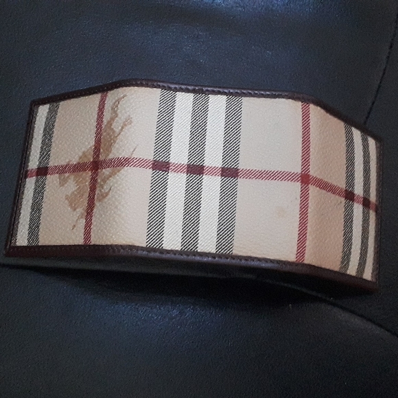 AUTHENTIC Leather BURBERRY NOVA CHECK PATTERN Bifold Pocket Photo Album - Picture 1 of 10